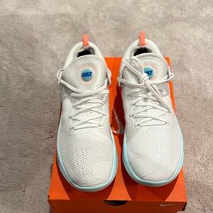 Brand New Sz 10 Nike JoyRide Run Fly Knit  ‘bright mango’ with box